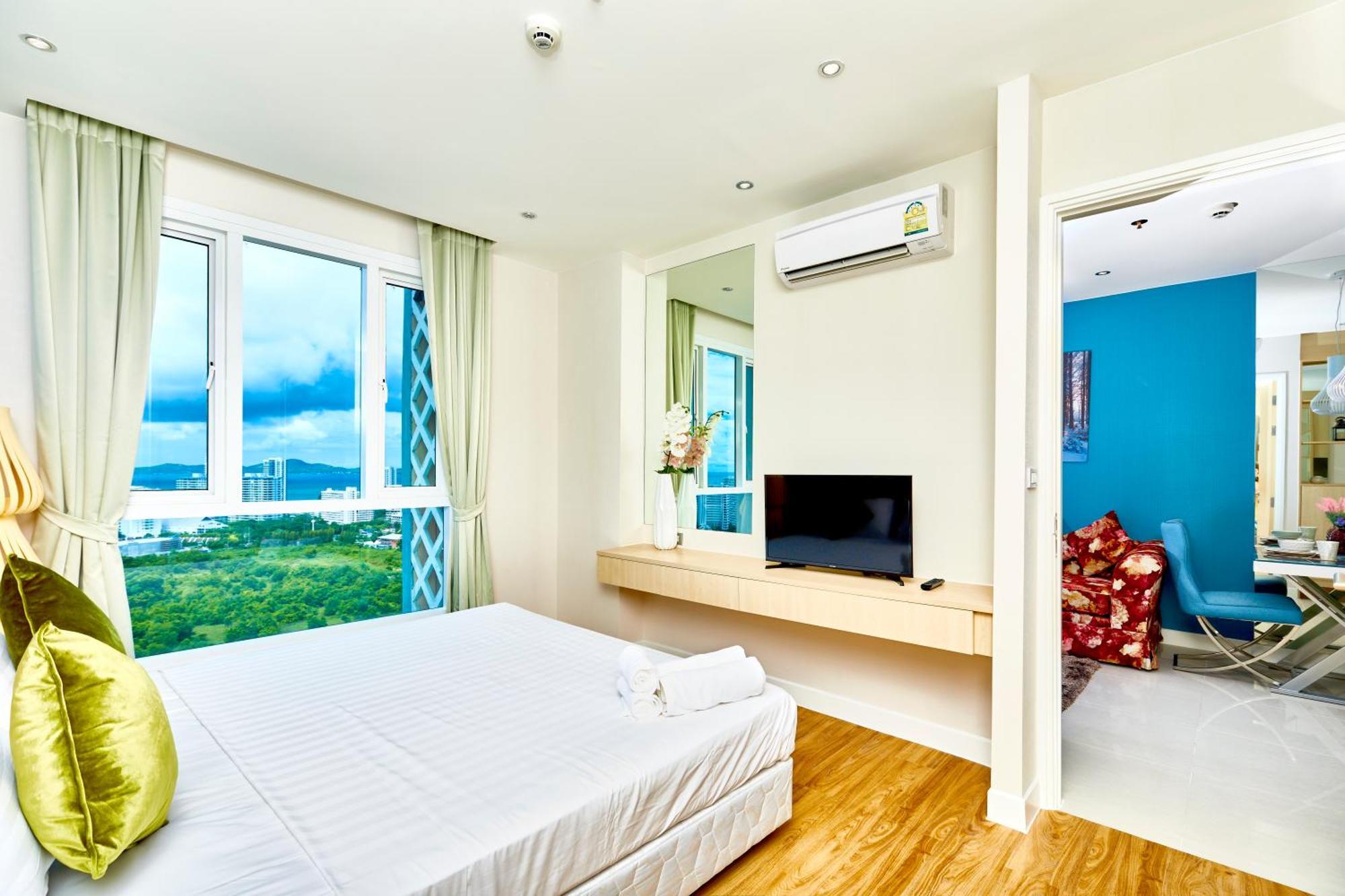Grande Carribean L Family Stay L Pattaya L Luxury Views & Comfort Room photo